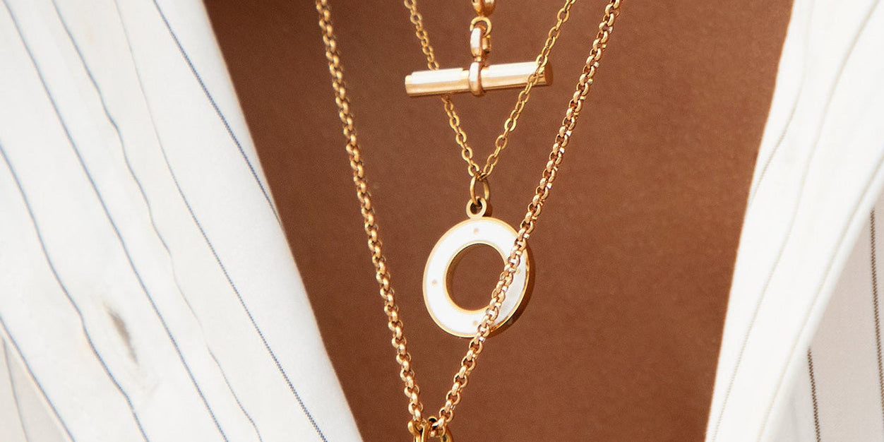 Can You Wear Jewellery in the Heat? The Florence London Guide to Summer-Proof Jewellery