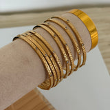Sample sale | New | Hammered gold bangle