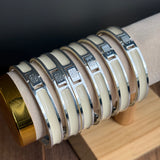 Sample sale | new with defect | Cream and silver hinge bangle