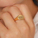 Ladies Signet Ring